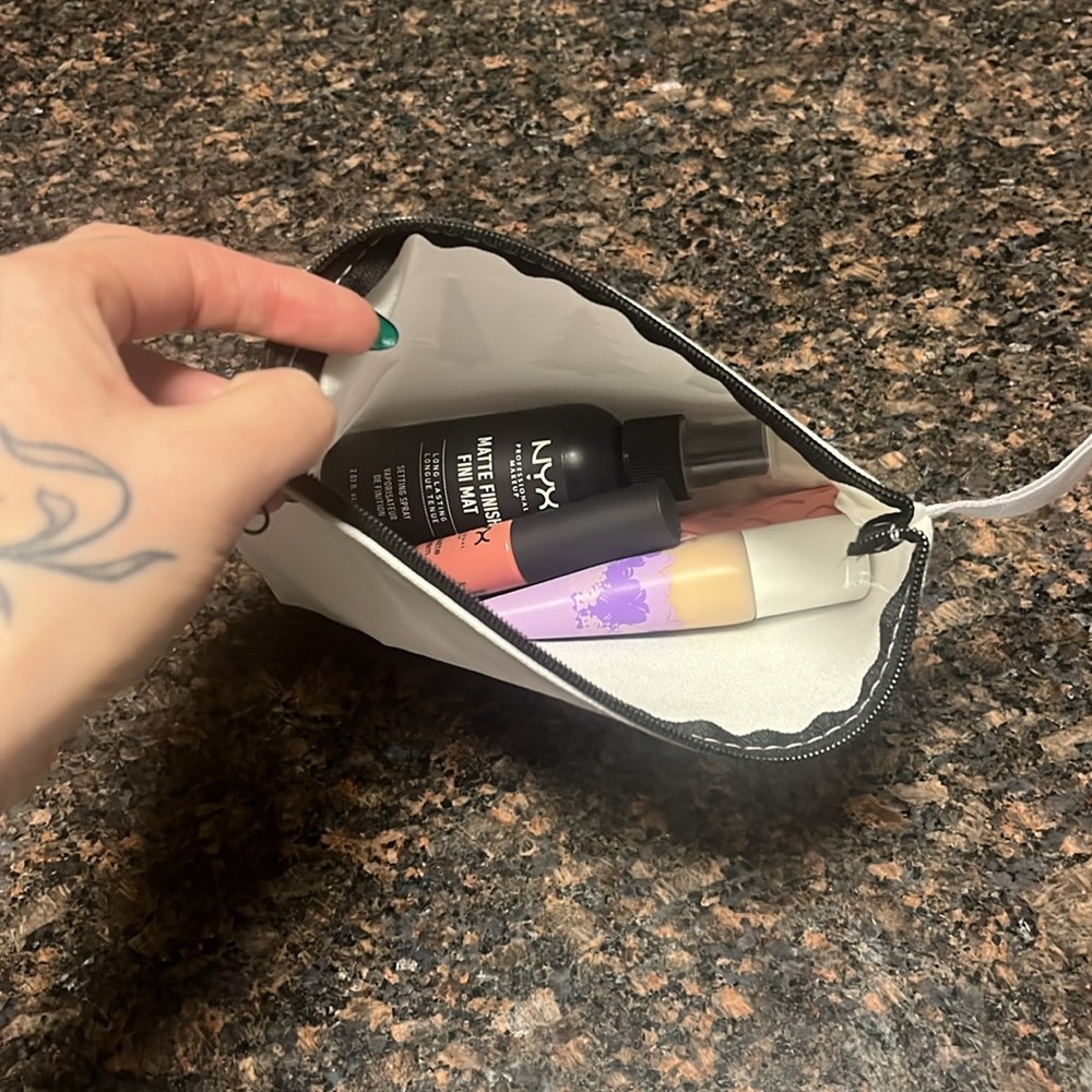 Handmade make up bag - Picture 3 of 3